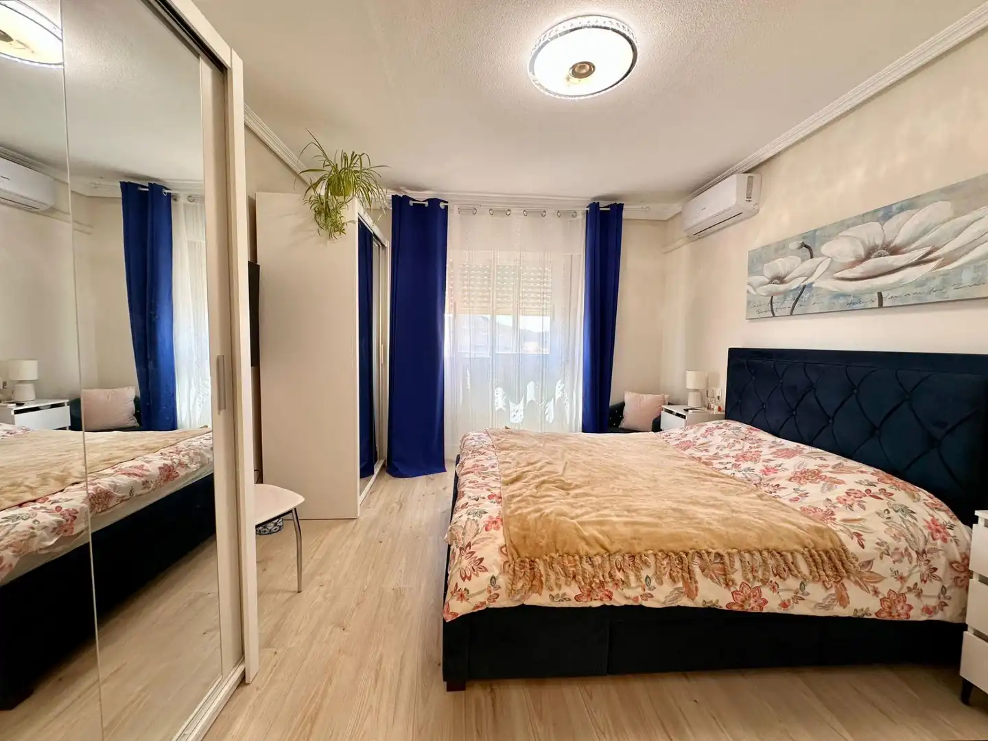 Casa adosada en venta en La Envía