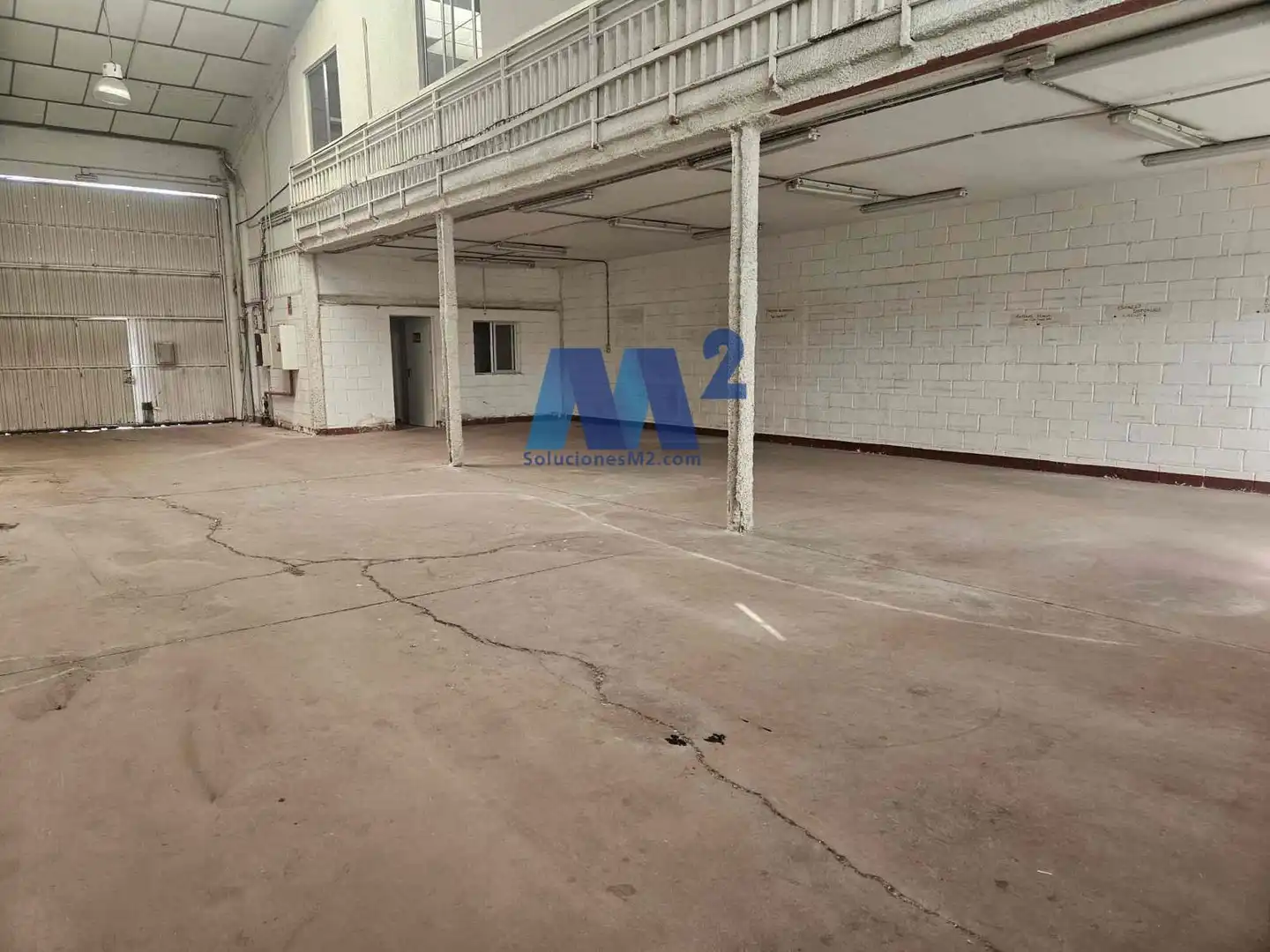 Parking de Nave industrial de alquiler en Algete