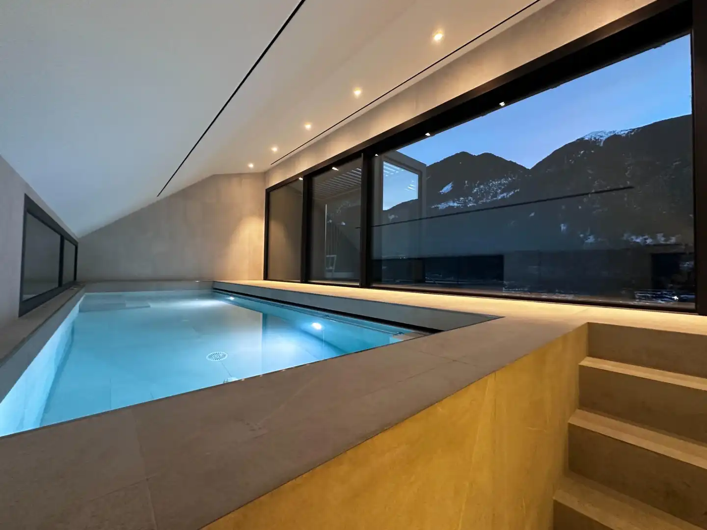 Piscina de Apartamento en venta en Andorra la Vella con Aire acondicionado, Calefacción y Parquet