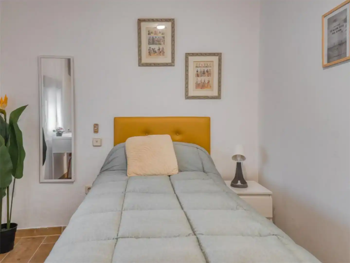 Bedroom of Study for rent in Estremera  with Air Conditioner, Furnished and Balcony