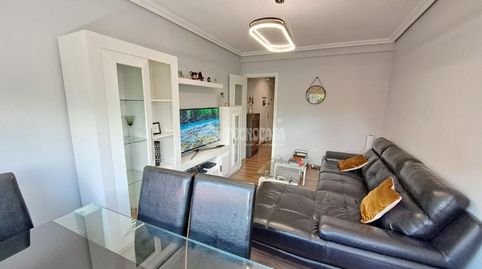 Foto 4 von Wohnung zum Verkauf in Reyes, Parla