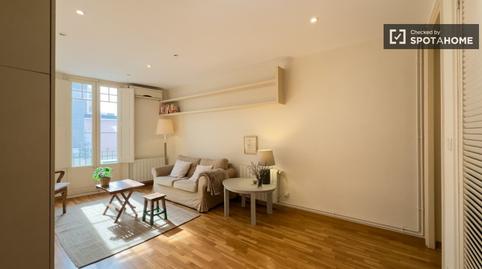 Foto 2 de Pis de lloguer a El Camp de l'Arpa del Clot,  Barcelona Capital