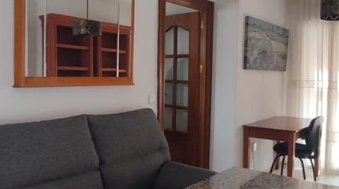 Foto 3 de Ático de alquiler en Calle Poeta Zorrilla, Cervantes, Granada