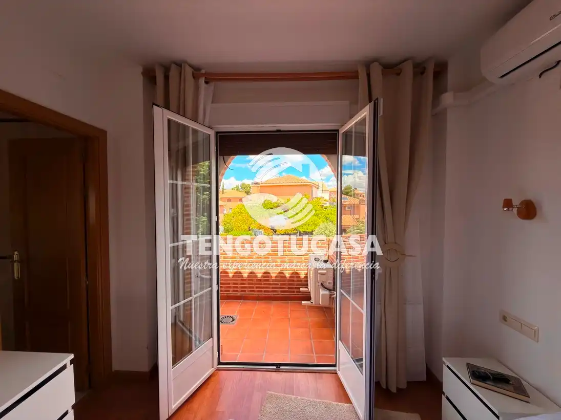 Casa o chalet en venta en Bargas con Aire acondicionado, Calefacción y Jardín privado