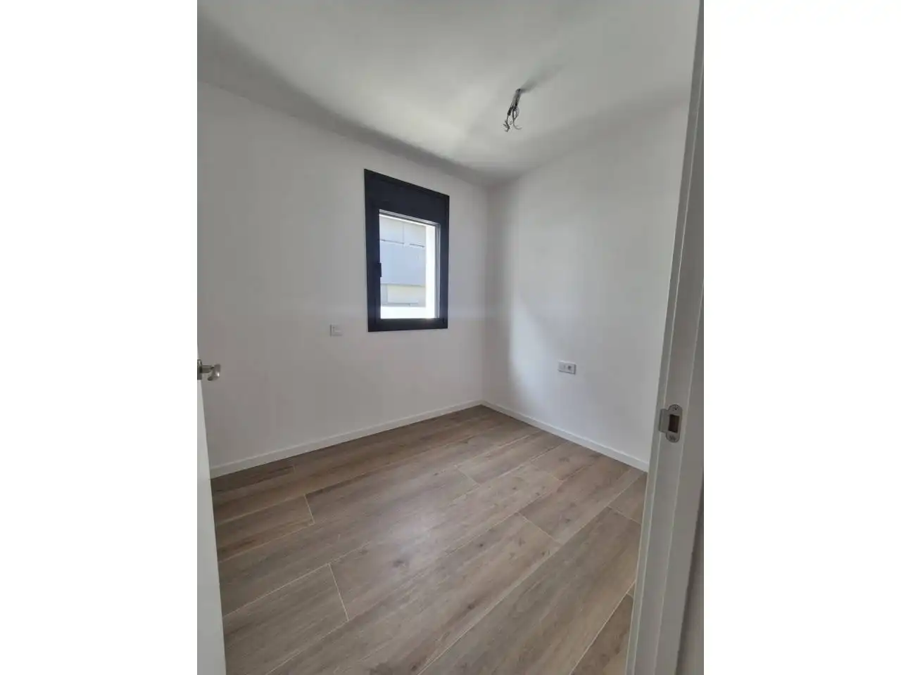 Dormitori de Pis de lloguer en Terrassa amb Aire condicionat, Calefacció i Parquet