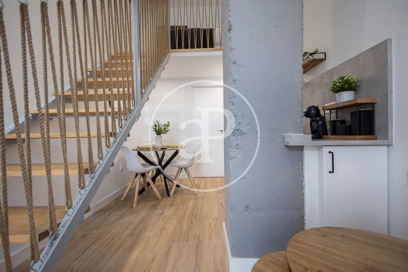 Loft en venta en Valencia con Aire acondicionado, Calefacción y Amueblado