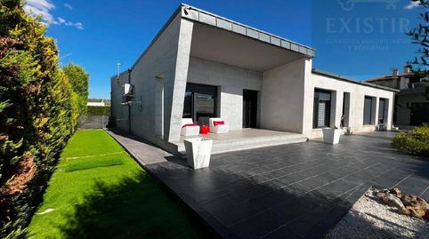 Foto 4 de Casa o chalet en venta en Villalobón, Palencia