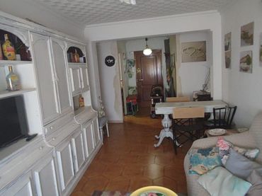 Flat with balcony for sale in Centro