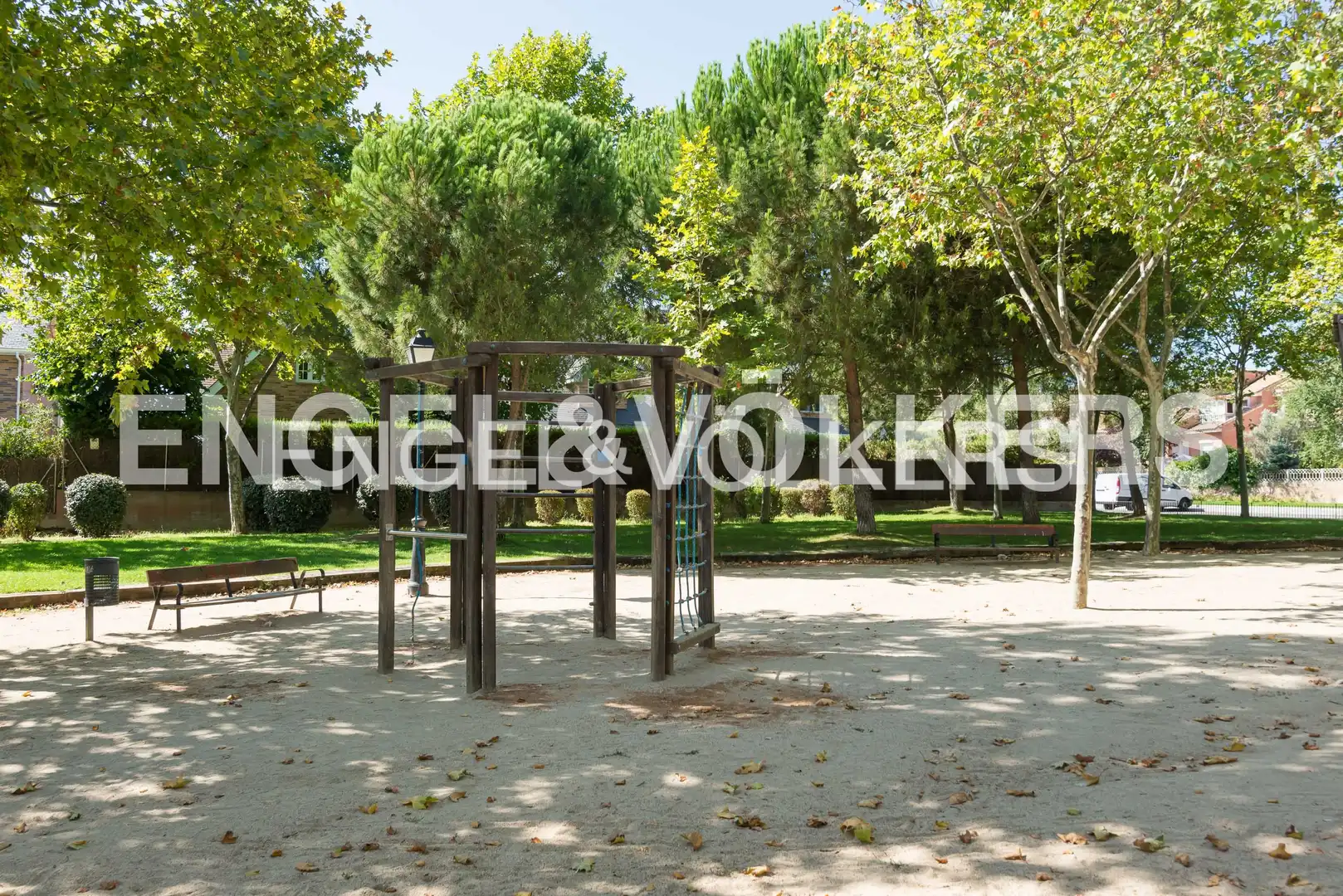 Flat for rent in Las Rozas de Madrid  with Air Conditioner, Heating and Private garden
