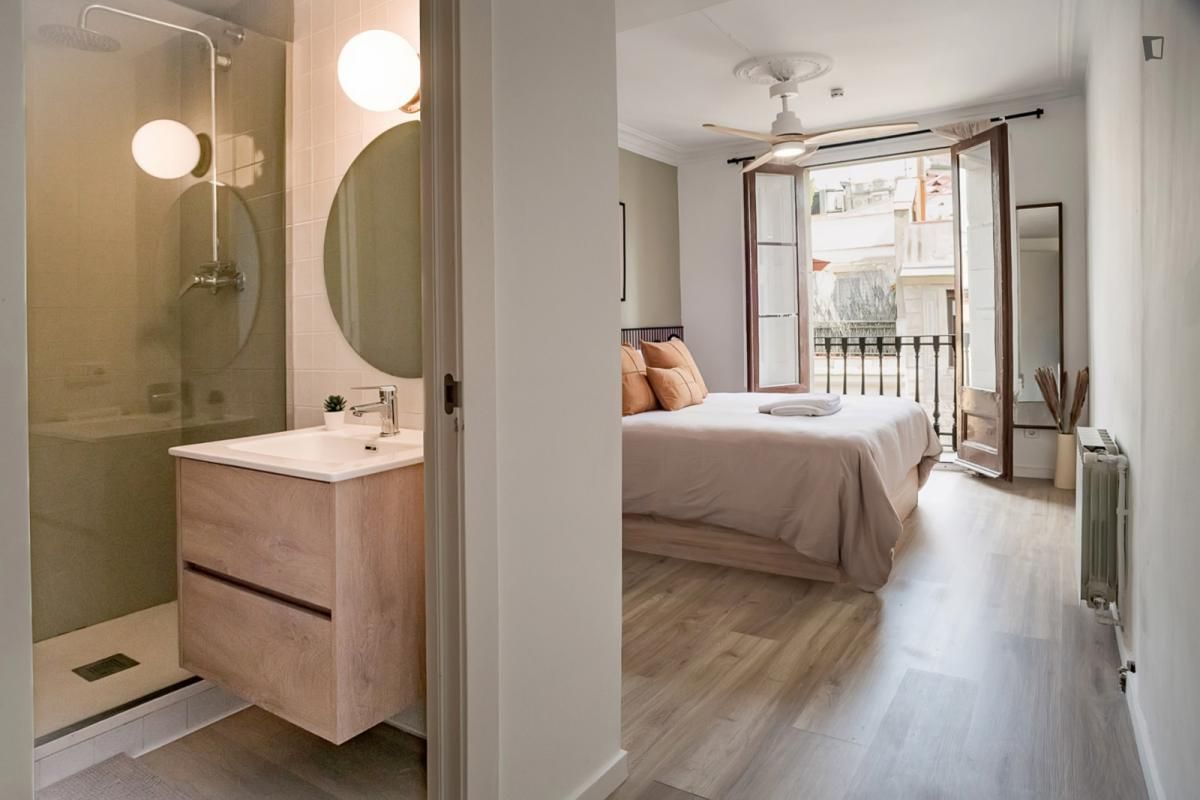 Bedroom of Apartment to share in  Barcelona Capital  with Air Conditioner, Heating and Furnished