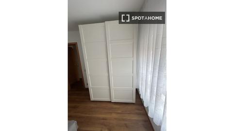 Foto 3 de Pis per a compartir a La Mina, Barcelona