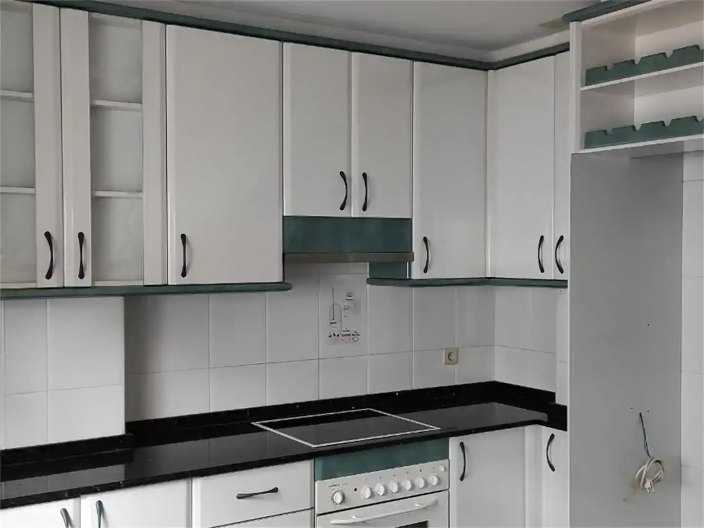 Cocina de Dúplex en venta en Hellín con Aire acondicionado, Horno y Balcón
