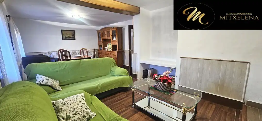 Sala de estar de Piso en venta en Getxo  con Calefacción y Trastero