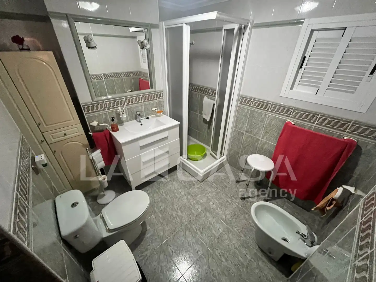 Bathroom of Flat for sale in Algeciras  with Balcony