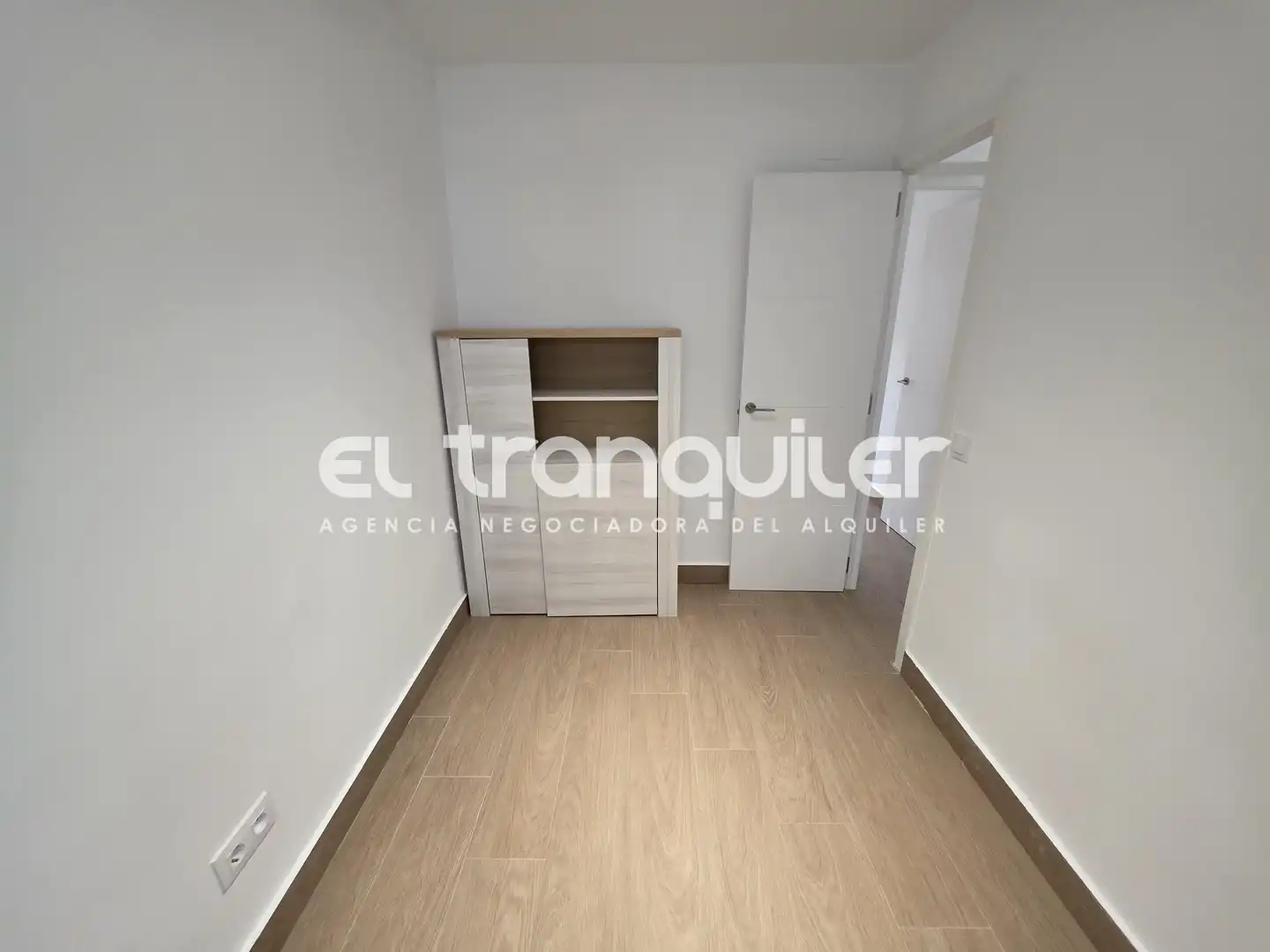 Piso en venta en Madrid con Terraza y Lavadora