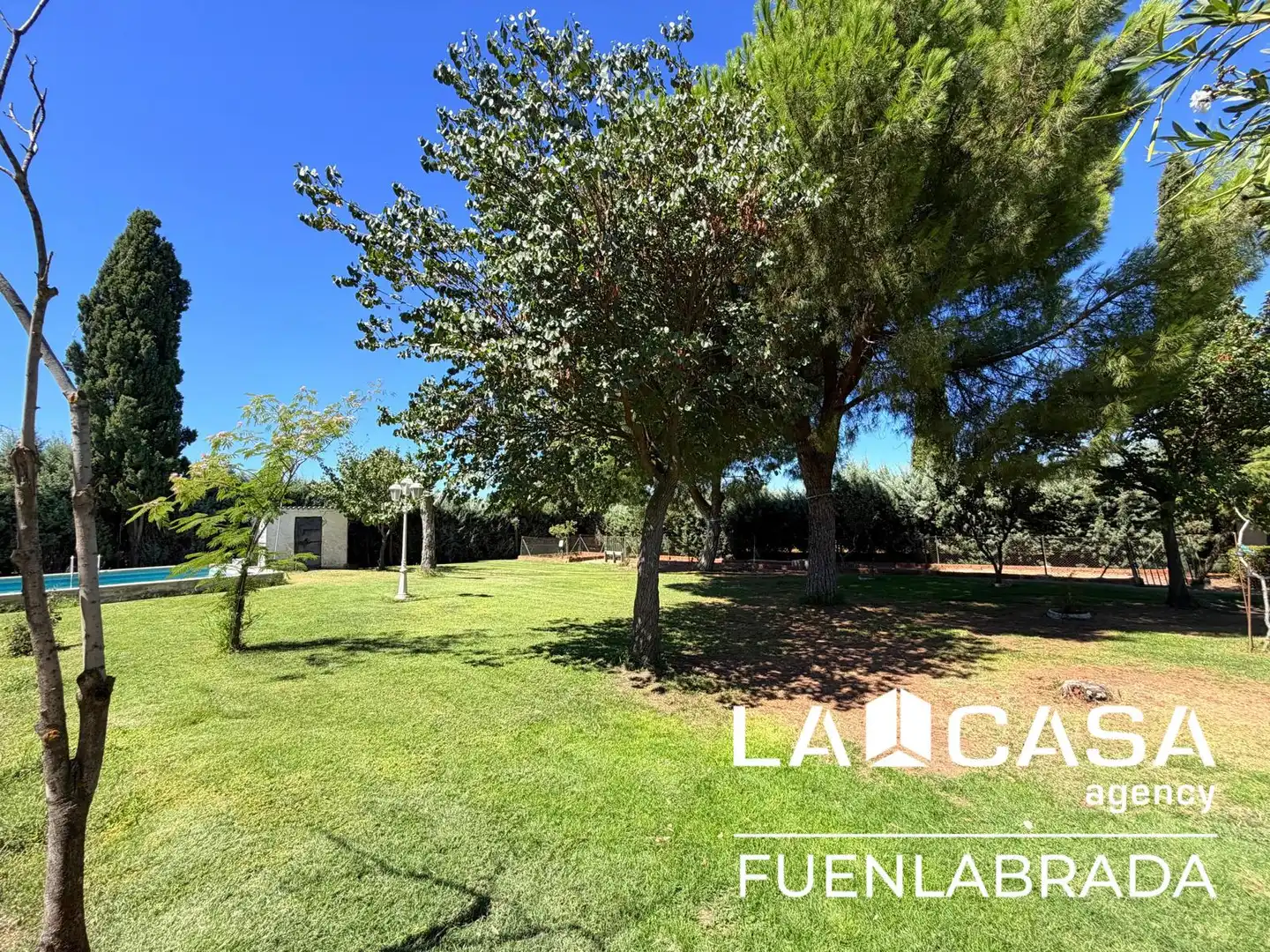 Casa amb piscina en venda a Camino Camarena, imagen 58