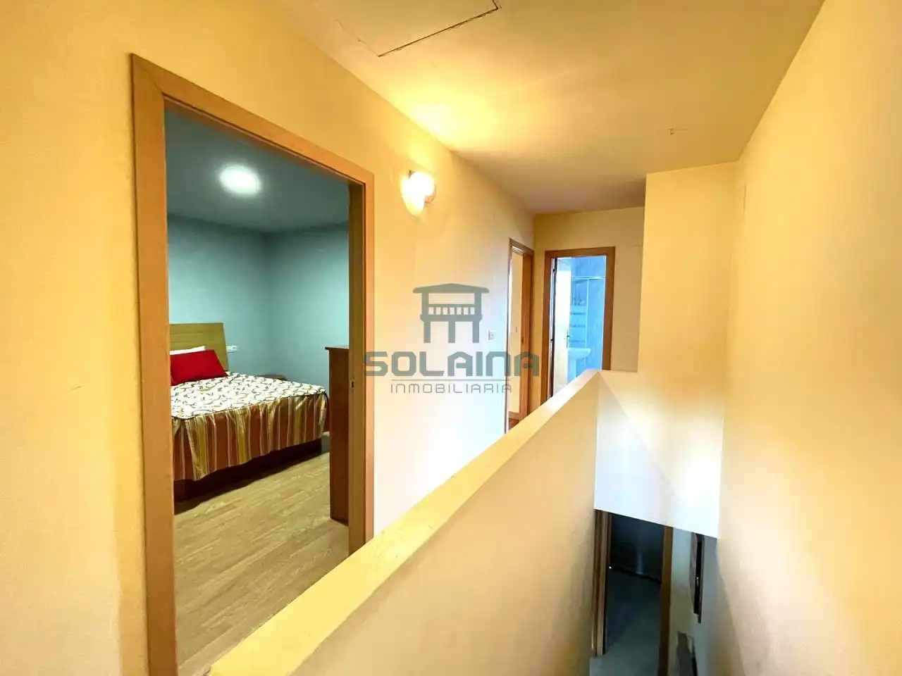 Casa adosada en venta en A Arnoia con Calefacción, Jardín privado y Parquet