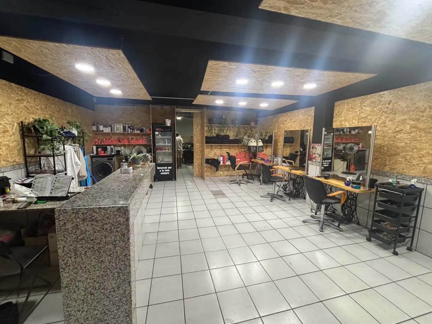 Business premises for sale in Avinguda de la Mare de Déu de Montserrat 30, imagen 4