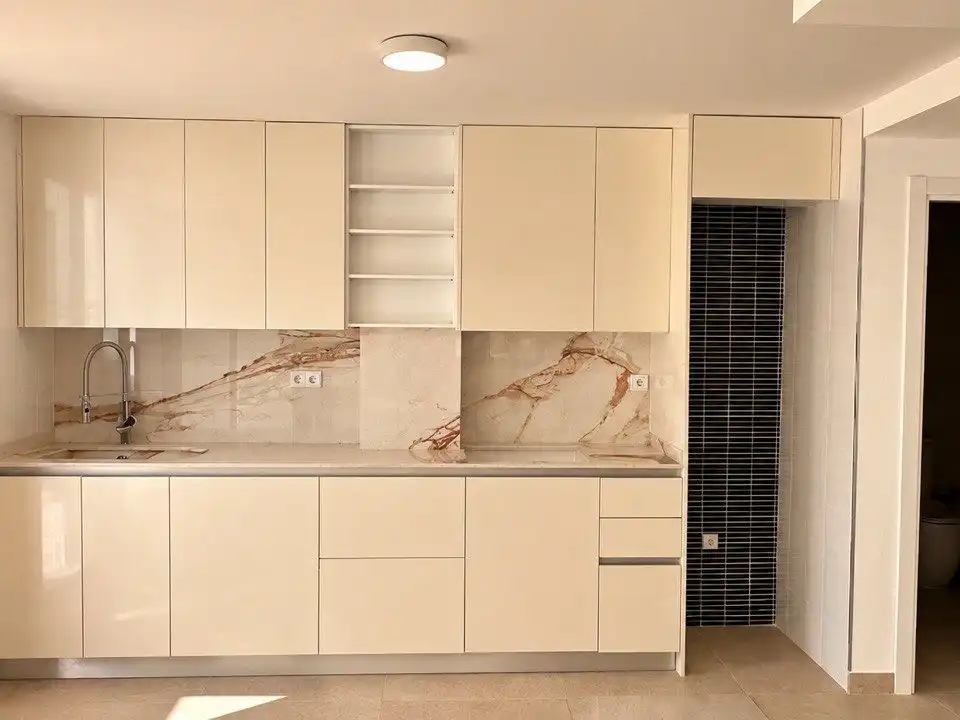 Cocina de Casa o chalet en venta en Chiva con Aire acondicionado y Terraza