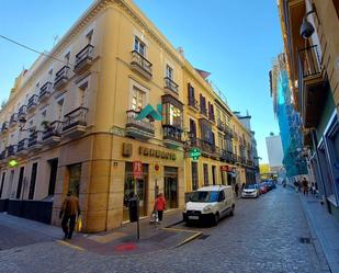 Vista exterior de Pis en venda en  Sevilla Capital amb Traster