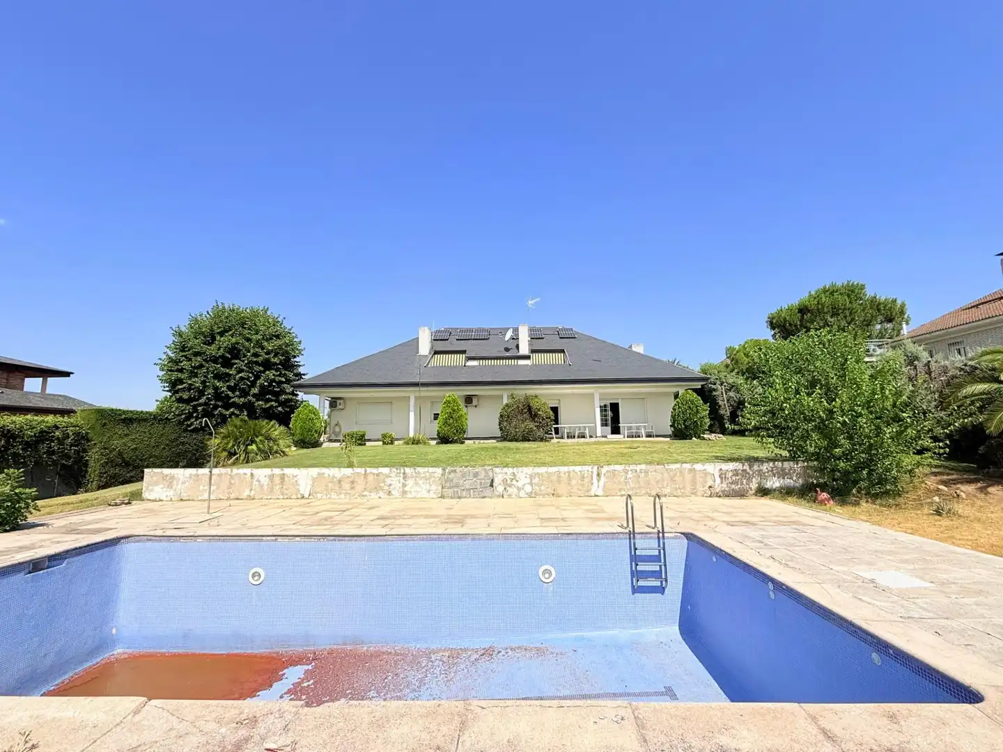 Piscina de Casa o chalet en venta en Boadilla del Monte con Aire acondicionado, Calefacción y Piscina