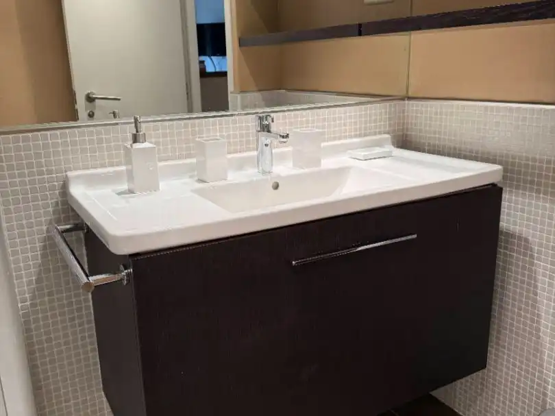 Bathroom of Flat for sale in Baqueira