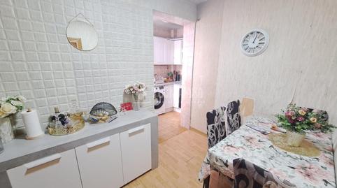 Foto 5 de Pis en venda a Reyes, Parla