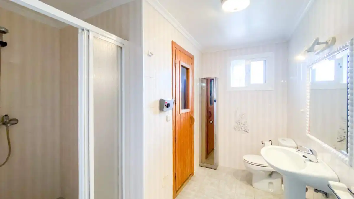 Baño de Casa o chalet en venta en Mijas con Calefacción, Jardín privado y Terraza