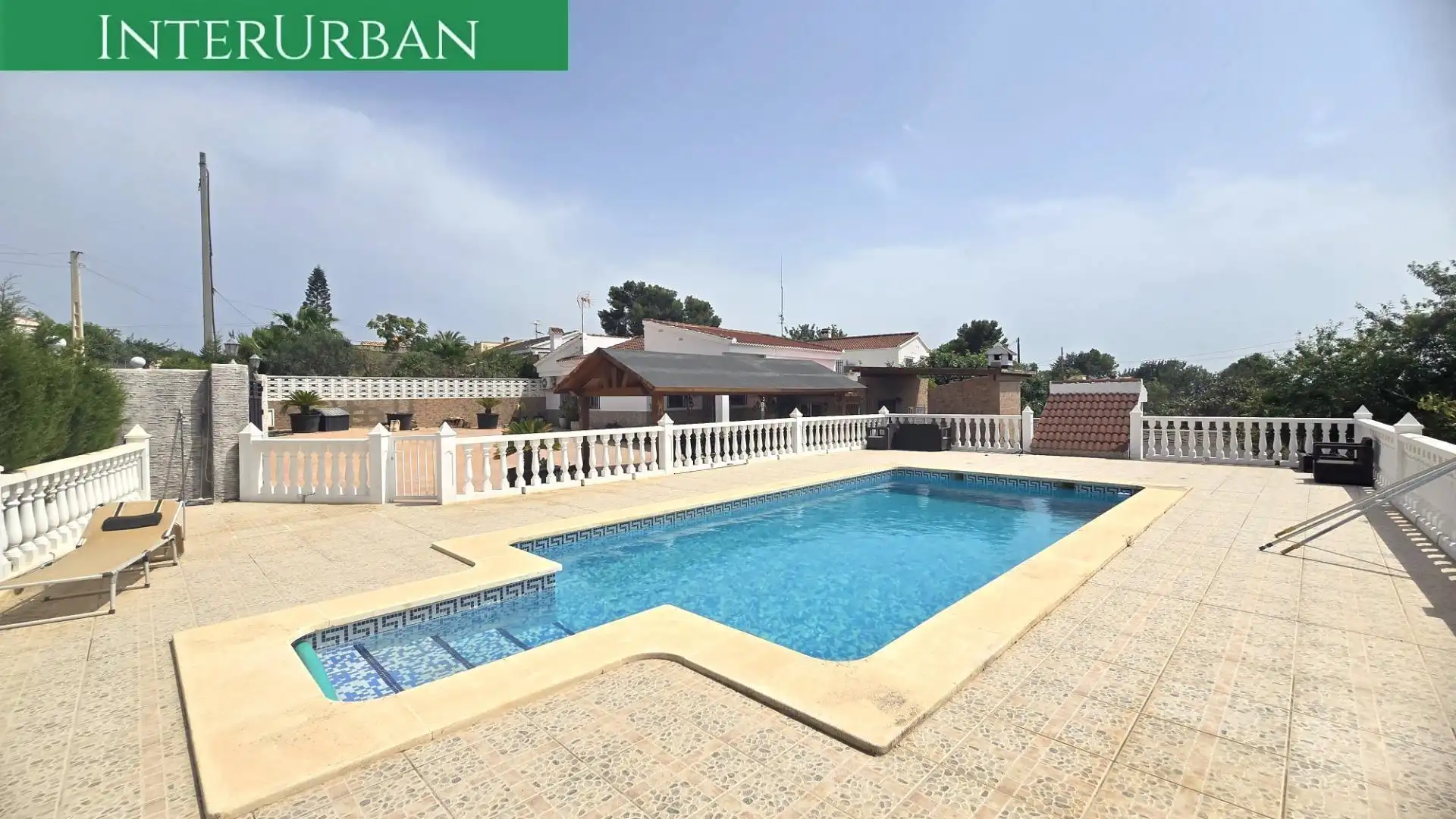 Piscina de Casa o xalet en venda en Llíria amb Aire condicionat, Calefacció i Jardí privat