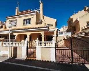 Vista exterior de Dúplex en venda en Orihuela amb Aire condicionat, Calefacció i Terrassa