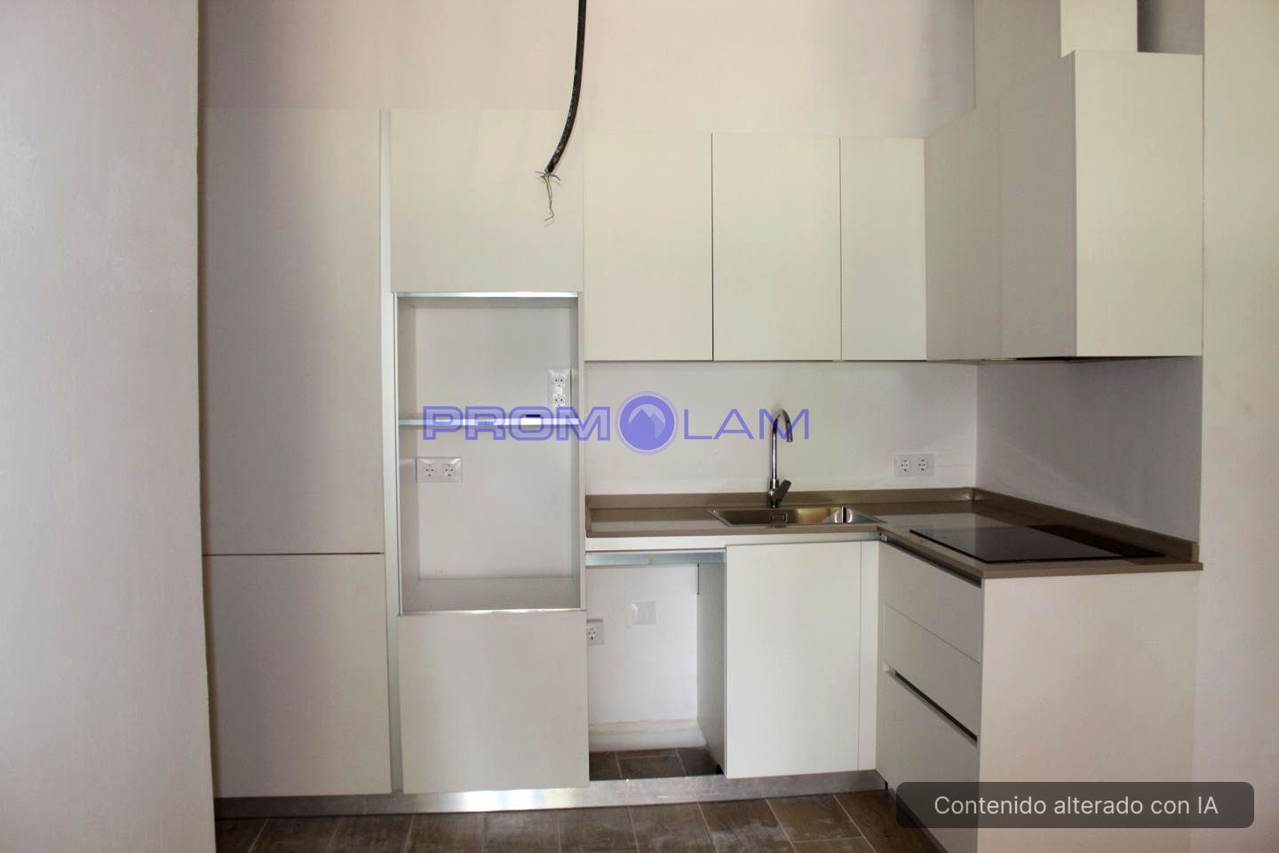 Cuina de Planta baixa en venda en  Sevilla Capital