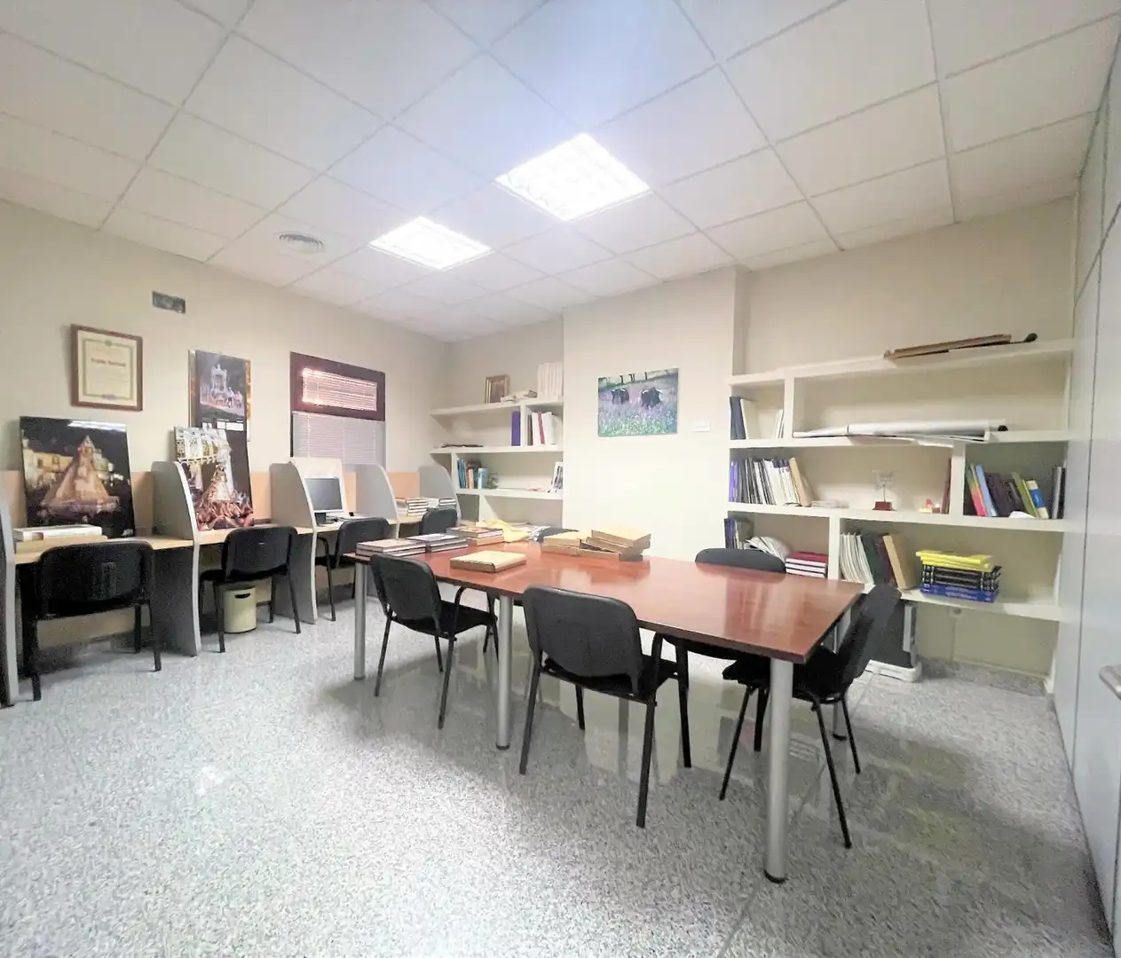Büro zur Miete in Sevilla