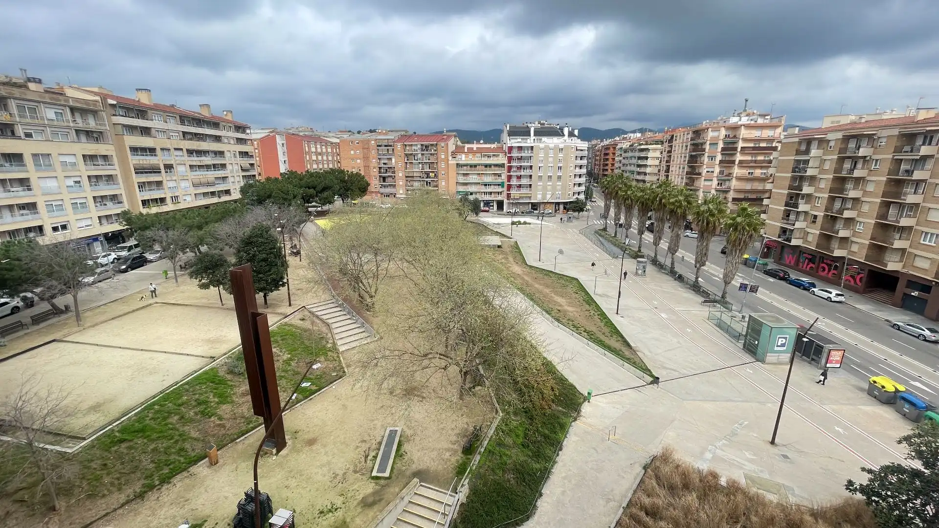 Vista exterior de Pis en venda en Terrassa amb Aire condicionat, Calefacció i Terrassa