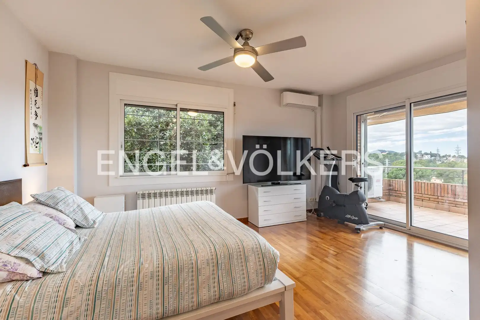 Bedroom of Houses for sale in Sant Cugat del Vallès  with Air Conditioner, Heating and Private garden