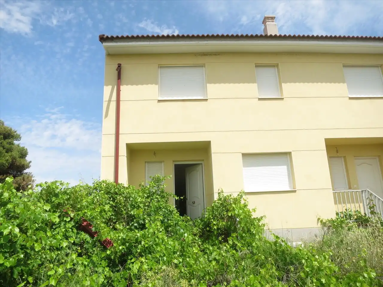 Detached homes for sale in FUENTE, Albalate de Zorita