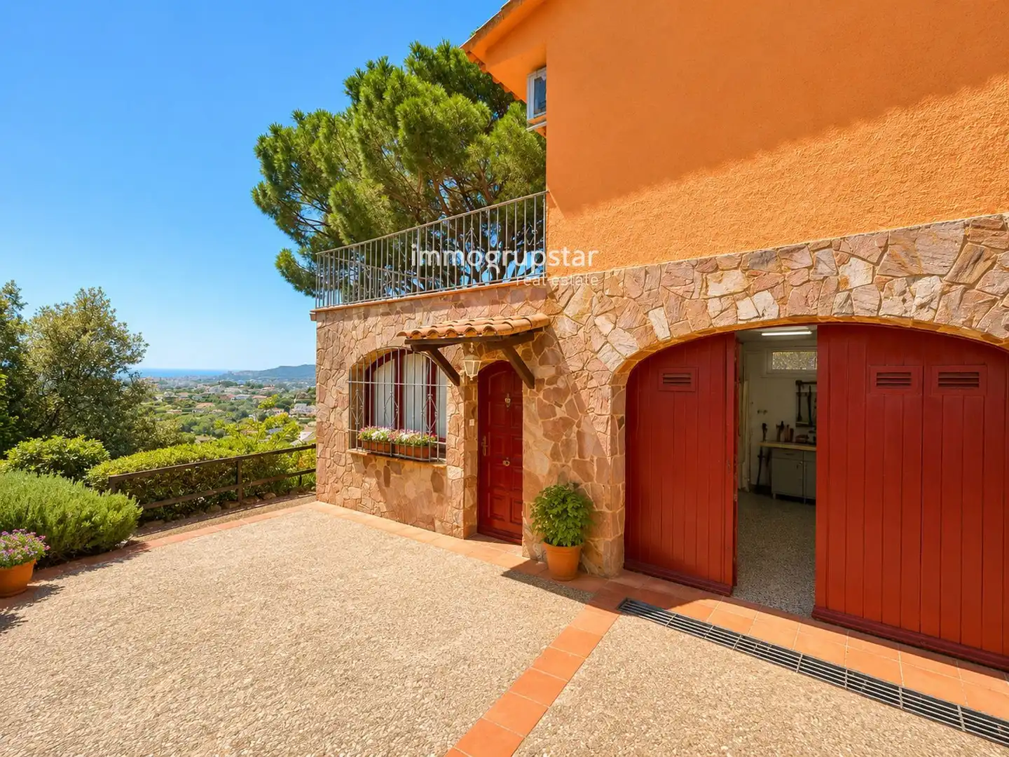 Vista exterior de Casa o xalet en venda en Calonge i Sant Antoni amb Aire condicionat, Calefacció i Traster