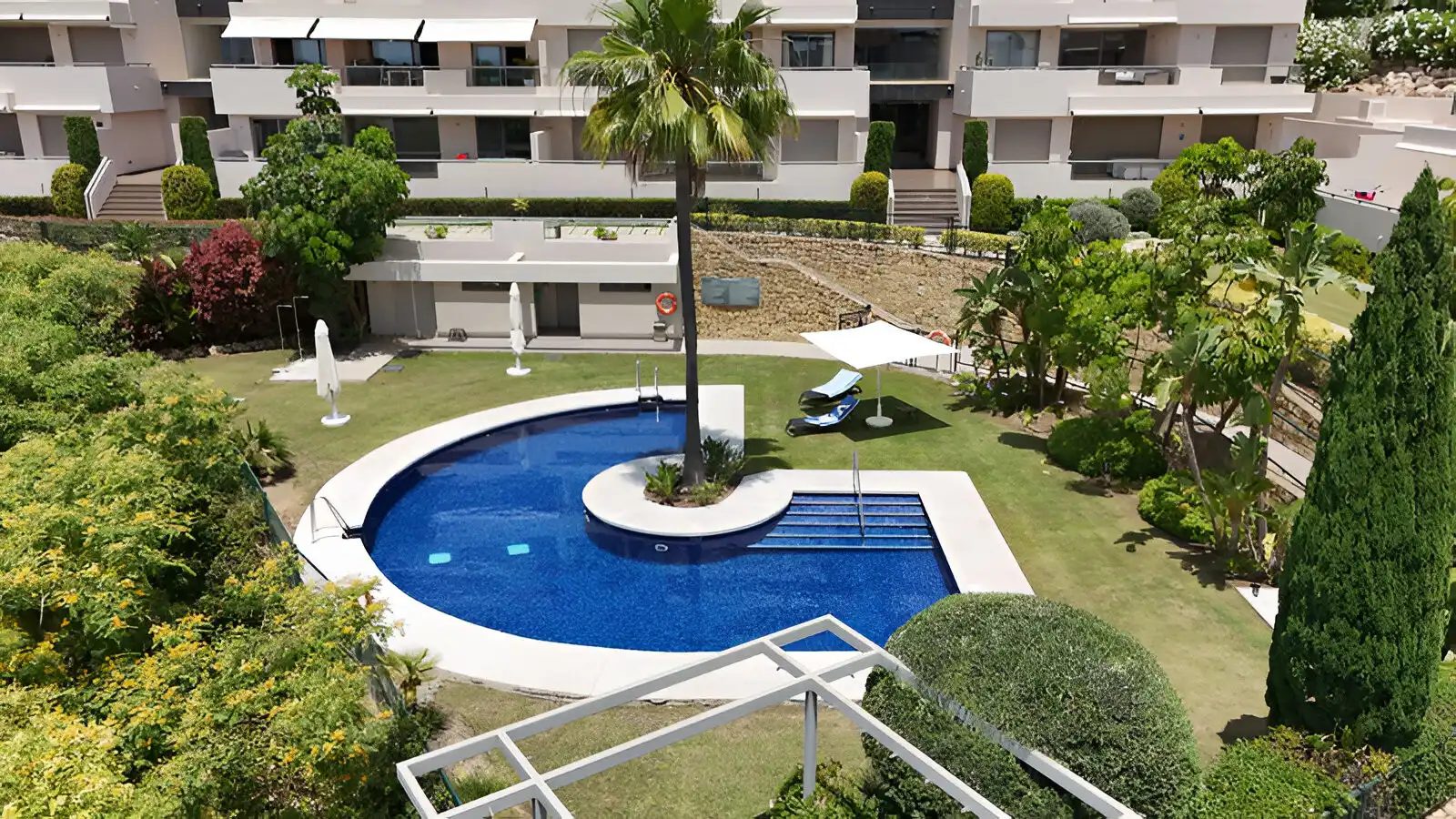 Apartament amb piscina en venda a Benahavís pueblo, imagen 31