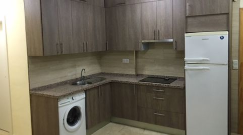 Foto 4 de Pis de lloguer a Calle Héroe de Sostoa, Parque Ayala - Jardín de la Abadía - Huelín, Málaga Capital