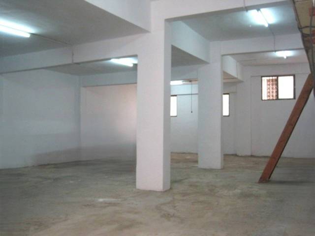 Local comercial en Venta en El Alborgí