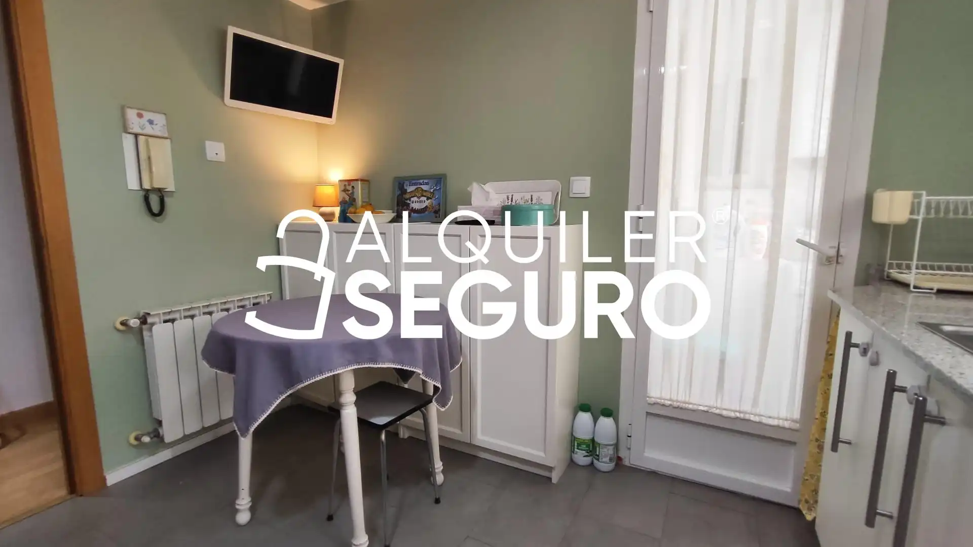 Flat for rent in Valencia  with Air Conditioner, Heating and Terrace