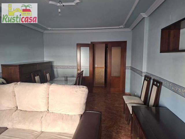 Piso en Venta en Manuel de Falla en Bailén