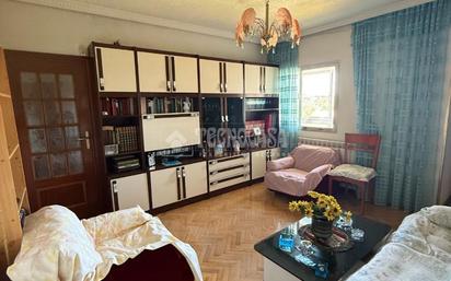 Living room of Flat for sale in  Madrid Capital  with Balcony