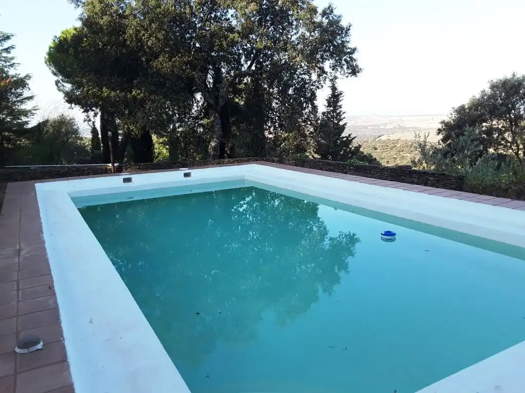 Piscina de Finca rústica en venta en Trujillo con Aire acondicionado, Calefacción y Jardín privado