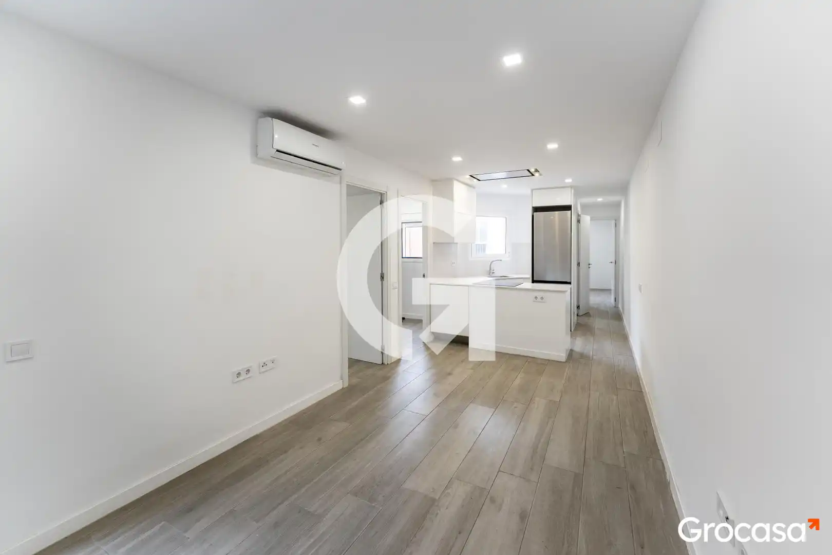 Piso en venta en L'Hospitalet de Llobregat con Aire acondicionado, Calefacción y Horno