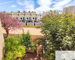 Jardí de Casa o xalet en venda en  Almería Capital amb Aire condicionat, Jardí privat i Terrassa