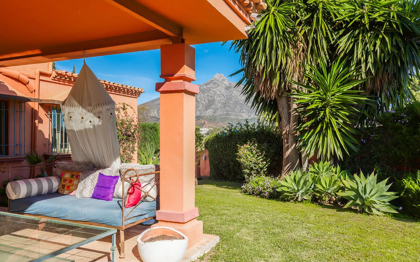House with pool for sale in Nueva Andalucía, imagen 4
