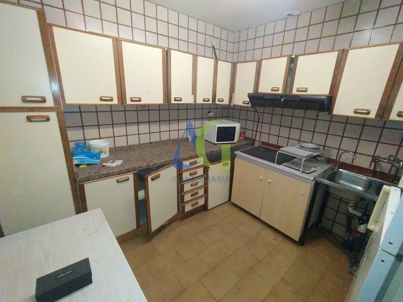 Local comercial en venda a San Mamés - La Palomera, imagen 4