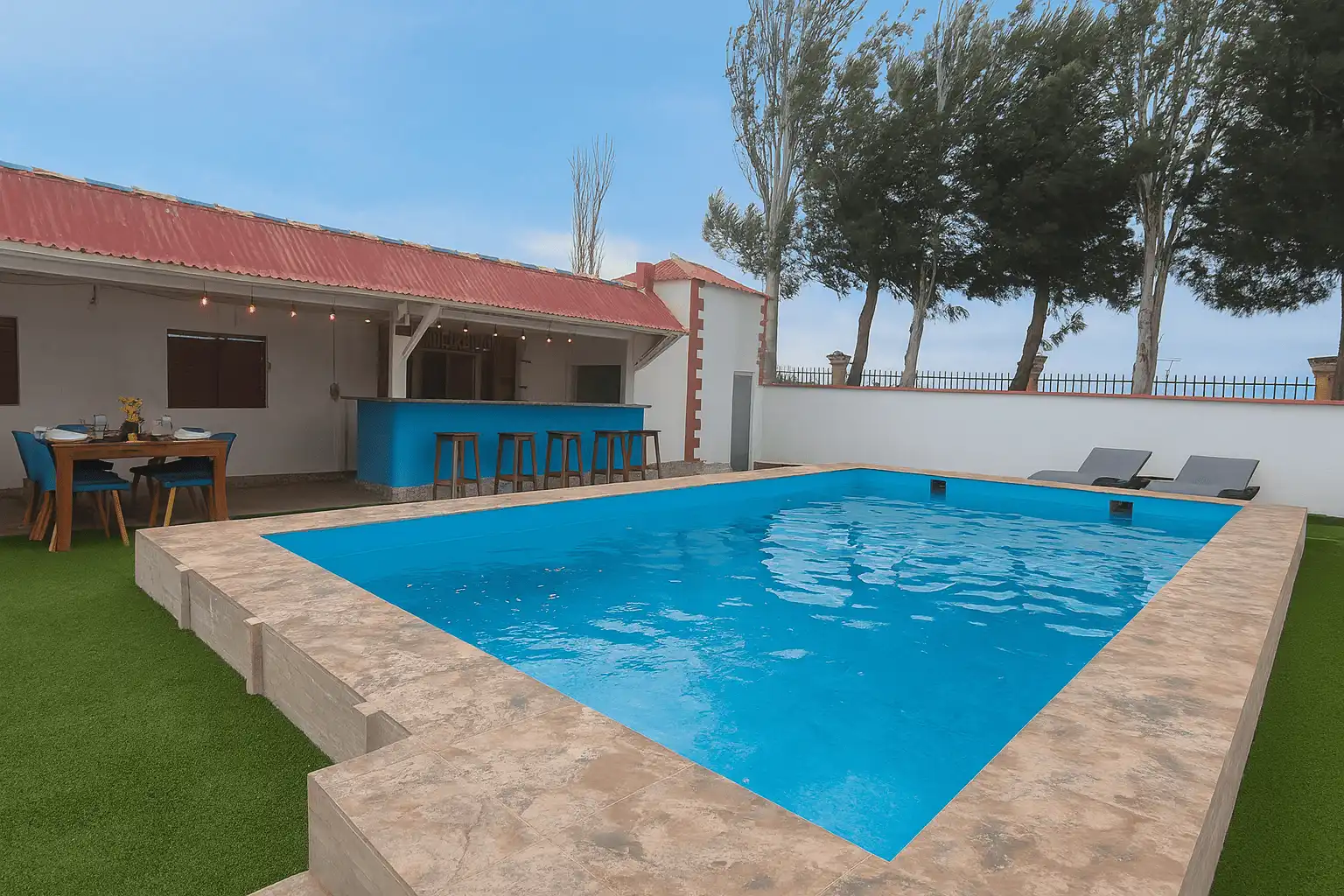 Piscina de Casa o xalet en venda en La Roda amb Jardí privat, Terrassa i Piscina