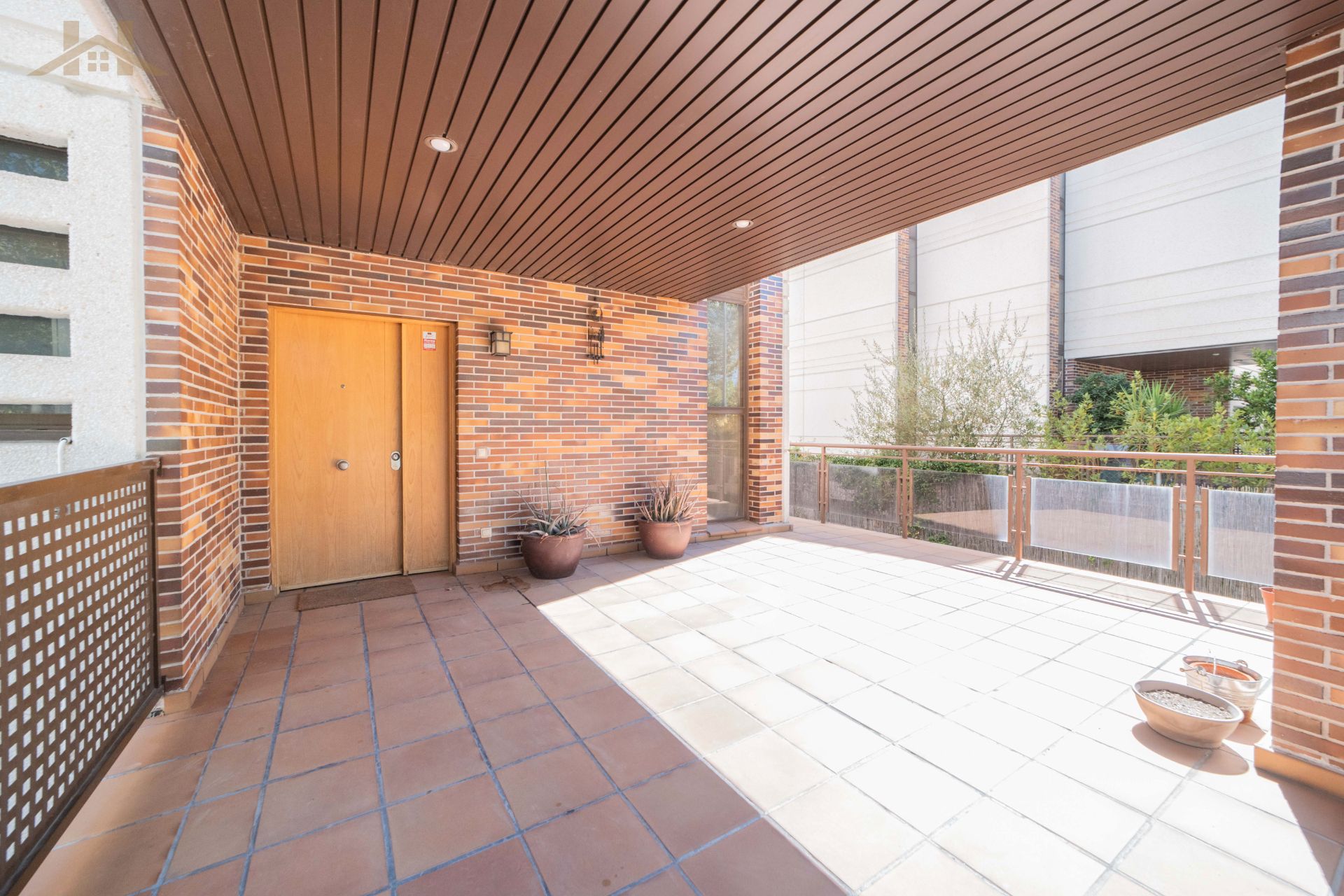 Terrace of House or chalet for sale in Villanueva de la Cañada  with Air Conditioner