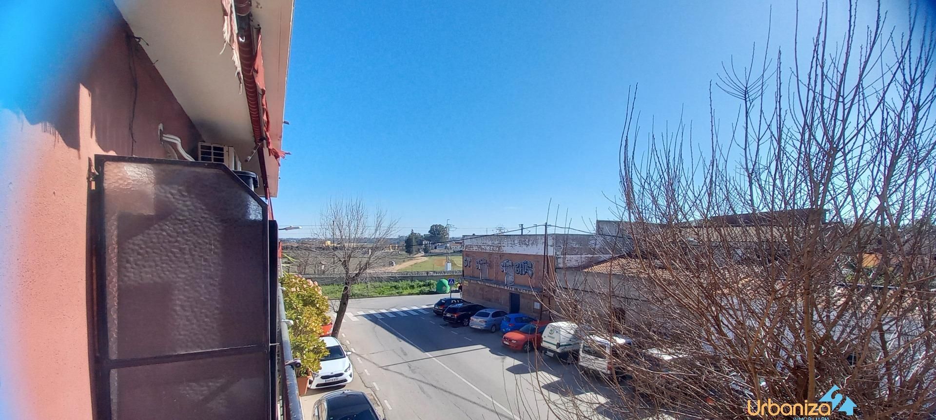 Exterior view of Flat for sale in Badajoz Capital  with Terrace and Balcony